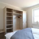 Ostsee7 Apartamento *